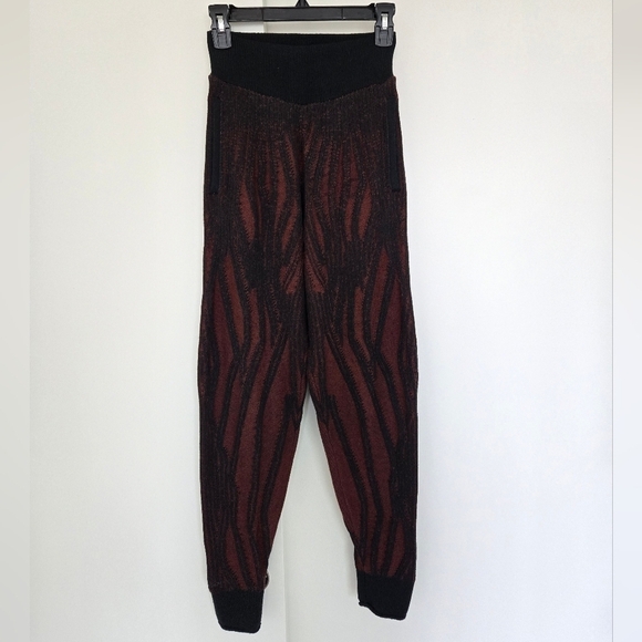Nike Yoga ADV Knit Jogger Therma Pants High Rise Wool Blend Pockets size Small - Picture 3 of 16